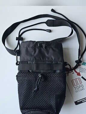 NWT Topo Designs Mountain Hydro Sling Bag in Black